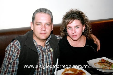 22112009 Ana Cecilia de Zugasti y Samuel Zugasti.