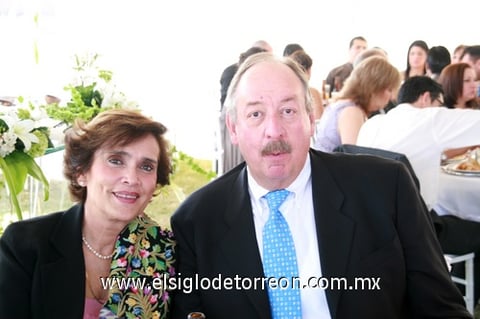 22112009 Nora y Roberto Peters.