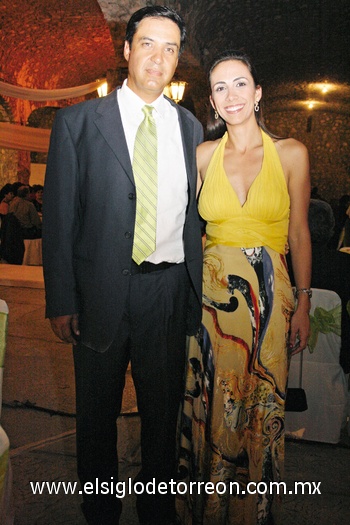 22112009 Jorge Nahle y Begoña de Nahle.