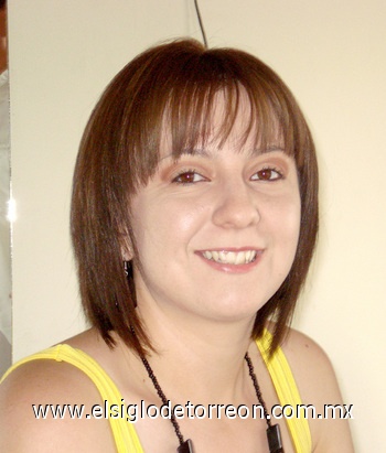 25112009 El sábado 14 de noviembre, Alicia Patricia Trujillo Goitia fue despedida de soltera, ya que en breve contraerá nupcias con José Luis García Mares.