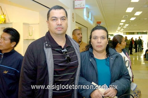 25112009 Juárez. Mario Luna y Oralia de la Garza.