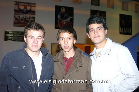 30112009 Japo Guzmán, Fernando Estrada y Lalo Lira.
