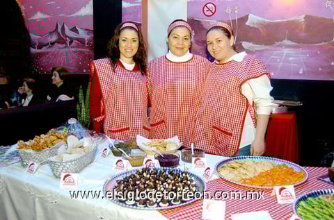 29112009 Tuthy, Ruth y Ángela Navarro.