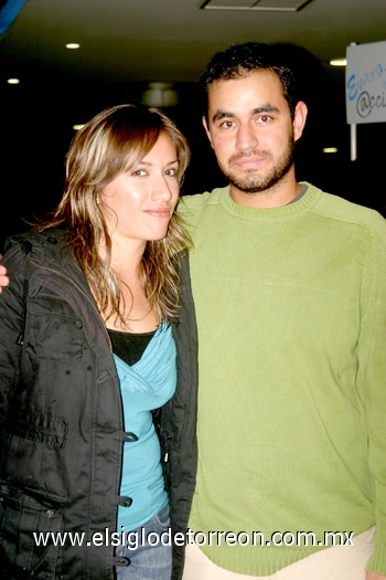 29112009 Tania Castillo y Héctor González.