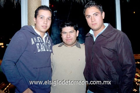 29112009 Carlos Álvarez, Domingo Hernández y Mario Argumedo.