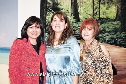 29112009 Gloria Rodríguez, Yadira Acosta y Tere de Hernández.