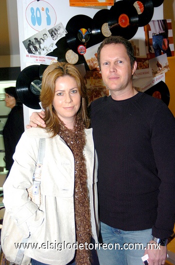02122009 Lorena Martínez y Roberto Rodríguez.