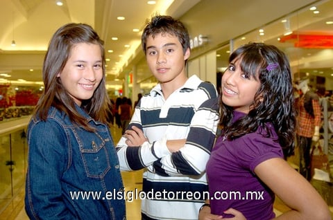 03122009 Violeta Morado, Adolfo Mejía y Mariana Ramírez. EL SIGLO DE TORREÓN/JESÚS HERNÁNDEZ