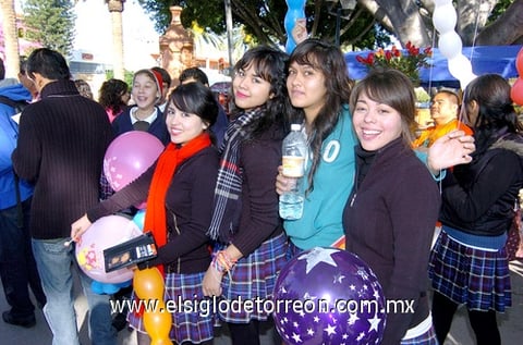 02122009 Stefani Samaniego, Ayme Hernández, Kenya Chavero y Zuelem Zamora.