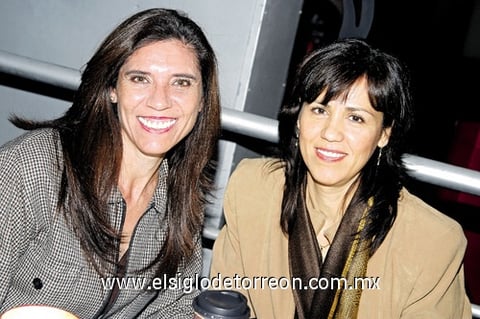 04122009 Angélica Villarreal y Paty Salazar.