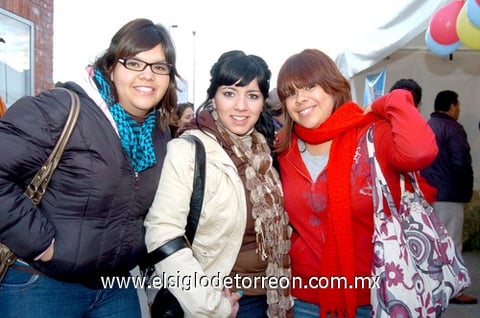 06122009 Abril, Isabel y Ale.