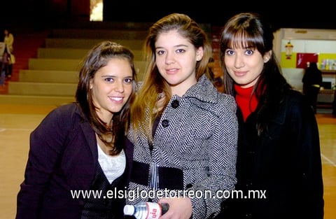 07122009 Priscilla Zambrano, Cristóbal Hamdan y David Nahle.