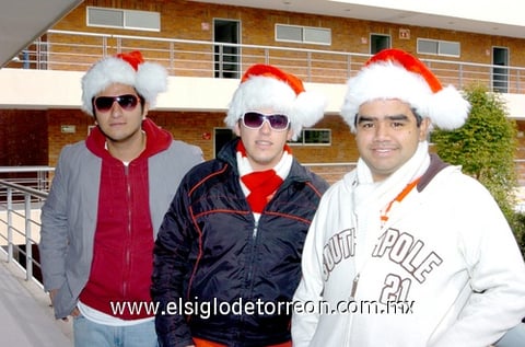 08122009 Victoria Mata y Carlos Aguirre.