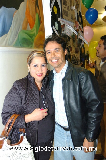 07122009 Gaby García y Arturo Mendoza.