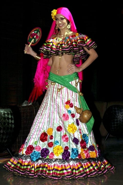 La mexicana, fue parte de las 15 semifinalistas, en Miss Mundo, que se celebró en Sudáfrica.