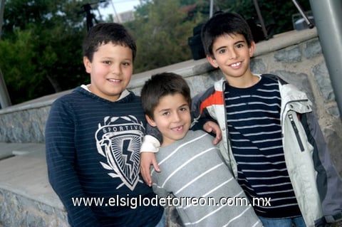 04122009 David Murra, Benjamín Díaz y Nicolás Díaz.
