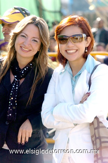 04122009 Raquel Charles y Michelle Taboada.