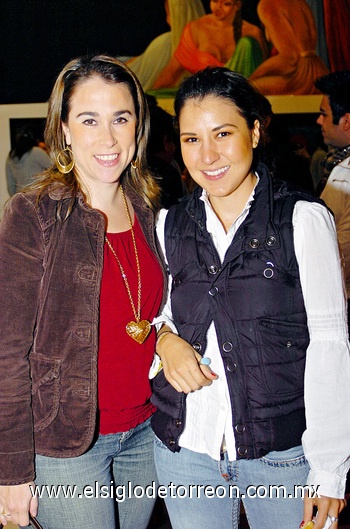 12122009 Profra. María Elena García Domínguez, recibió un reconocimiento por su destacada trayectoria profesional como docente, durante 45 años de servicio ininterrumpido, de la preparatoria Luis Aguirre Benavides. En tan especial momento, la acompañaron: su esposo, Sr. Fernando Bonilla y sus hijos L.S.C. Fernando e Ing. Ind. Luis Adán Bonilla García.- Érick Sotomayor Fotografía