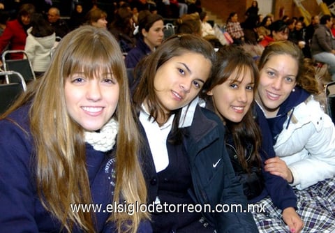 12122009 Saide, Daniela, Andy e Ivete.