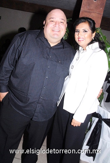 09122009 José Ángel Pérez Castañeda y Perla del Rosario Escobedo García.