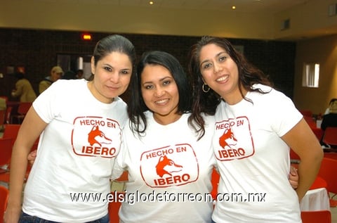 09122009 Janeth Casas, Elsa Barraza y Mónica Quezada.