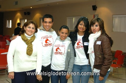 09122009 Alumnos. Guadalupe Mourey, Cristian Leyva, Perla Rodríguez, Liliana Garza y Diana Ortiz.