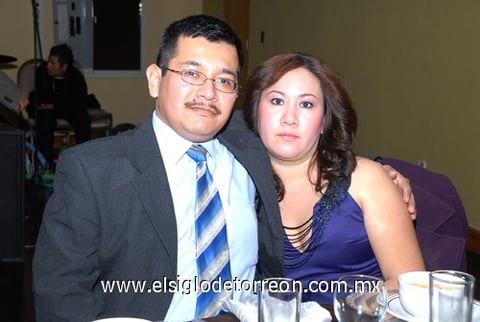 11122009 César Hernández y Marcela Domínguez.