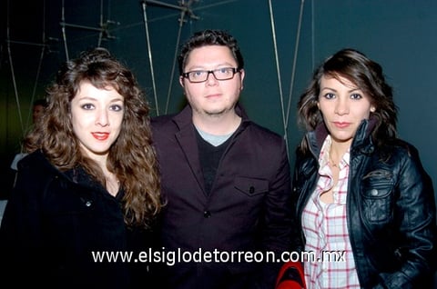 13122009 Byanca, Jacob y Mónica.