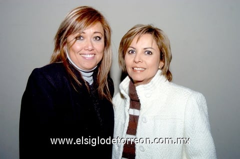 13122009 Ana Salas y Rocío de la Peña.
