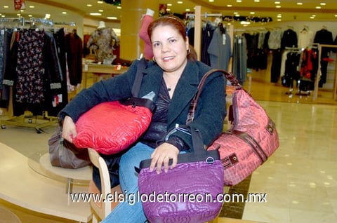 17122009 Lili Reyes.