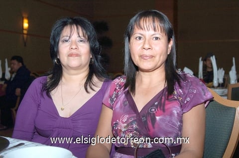 18122009 Manuela Hernández y Laura Ortega.