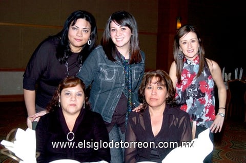 18122009 Compañeras. Doris Magallanes, Mille Espinoza, Rosy Castañón, Vicky Escareño y Alejandra Zarzosa.