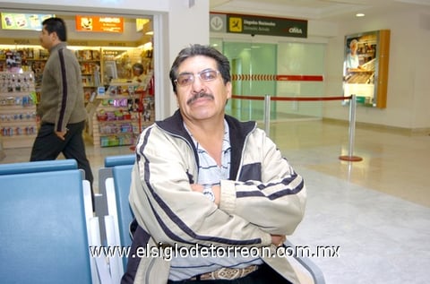 17122009 México. Sergio Maxin, viaja por cuestiones de trabajo.