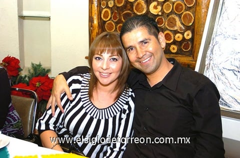 21122009 Jesús Vázquez y Mayela Muñoz de Vázquez.