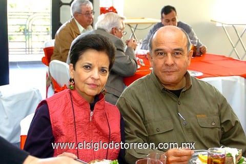 24122009 Cecilia del Bosque de Cisneros y Ricardo Cisneros.