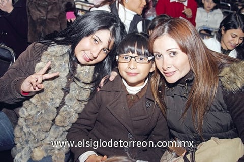 18122009 Bárbara, Valeria y Perla Hueta González. Fernanda y Lizeth Murra.