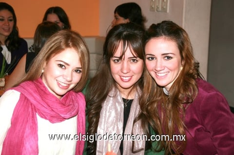 18122009 Luisa Fernanda Martínez, Sonia María Anaya y María Aracely Martínez.