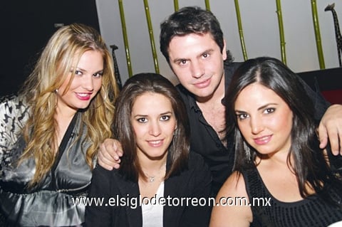 18122009 Ana Isabel, Karla, Joakín, Serhan y Regina.