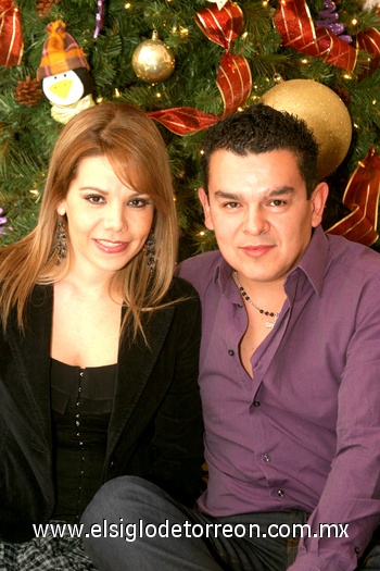 26122009 Gustavo y Mayela Romo.