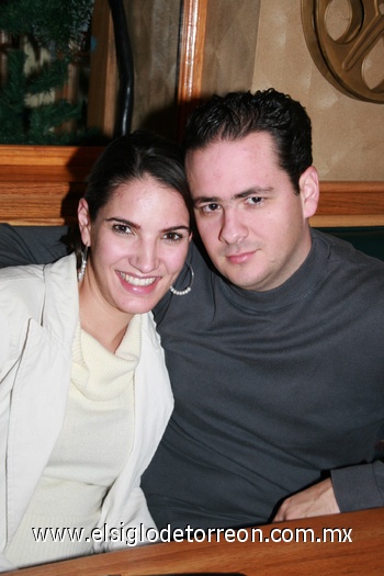 26122009 Selene Galindo y Enrique Moro.