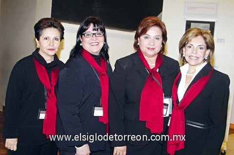 26122009 Laurencia Martínez de González, Marilú Chávez de Gidi, Elisa Mena y Tere Cantú.