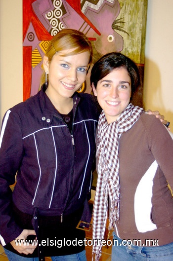 25122009 Mayra y María.
