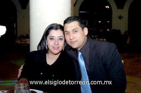29122009 Fernanda Hernández y Humberto Mondragón. EL SIGLO DE TORREÓN/JESÚS HERNÁNDEZ