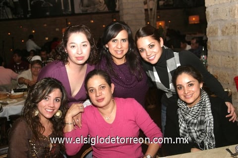 27122009 Vicky Vázquez, Susana Ramírez, Lizania Agüero, Rosalía Gamboa, Leticia Canet y Sharon Machay.