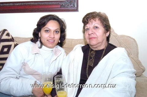 27122009 Griselda Delgadillo y Diana Luján.