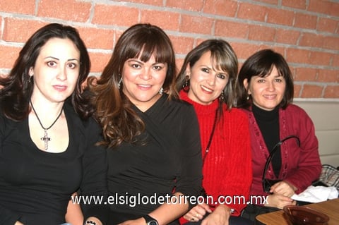 27122009 Gabriela, Rocío, Mara y Cecilia.