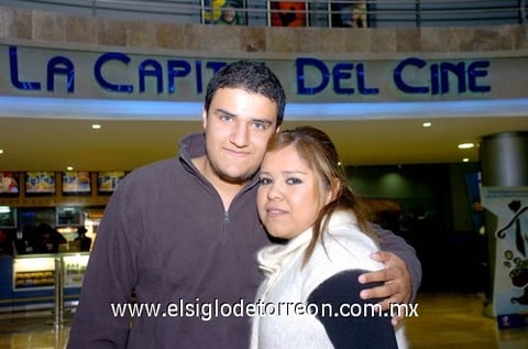 30122009 David Medina y Karen González.