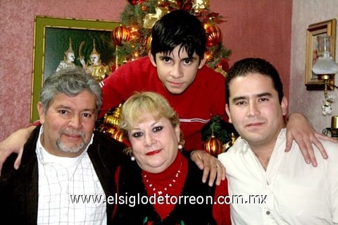 30122009 Convivio.  Gerardo, Donna, Alex  y Andrés.