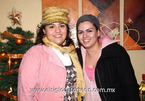 31122009 Wendy Vela y Cristy Meraz.