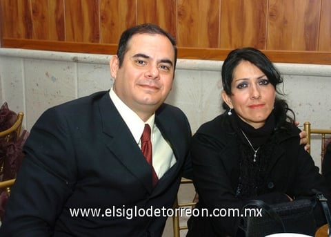 04012010 Jesús Gómez y Claudia Betancourt.
